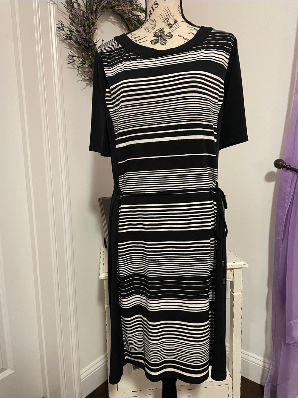 Liz Claiborne Black and White Striped Tie-Waist Dress